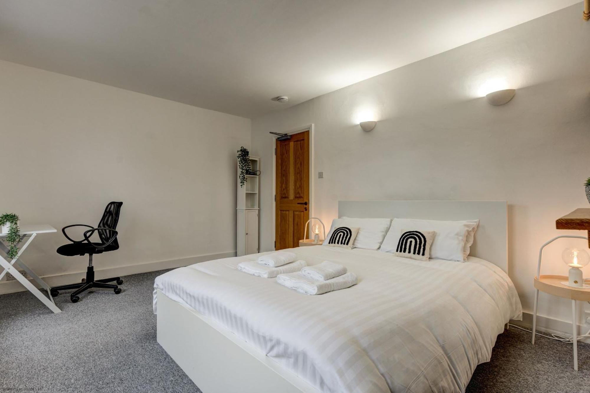 Henley Street Townhouse * Oxford